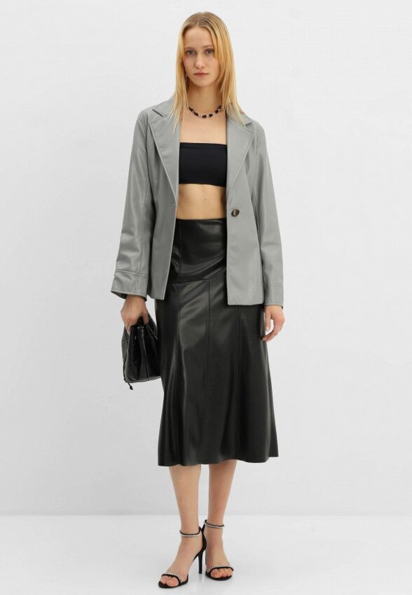 Куртка кожаная Passegiata