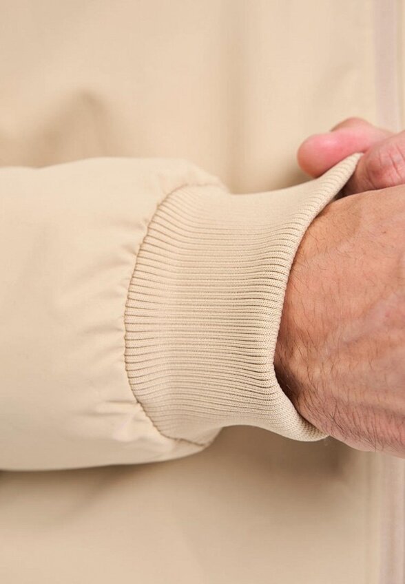 Куртка утепленная Baasploa