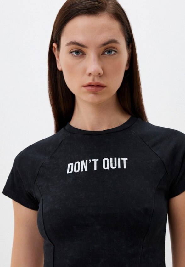 Футболка Colin's