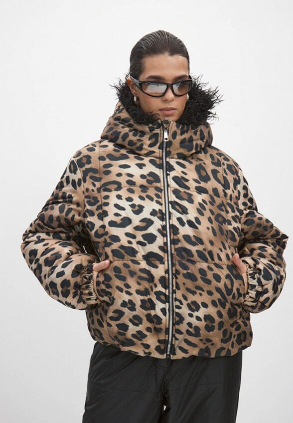 Пуховик 4forms