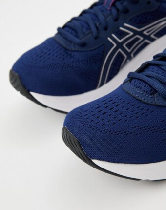 Кроссовки ASICS женщинам
