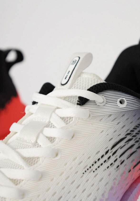 Кроссовки Baasploa