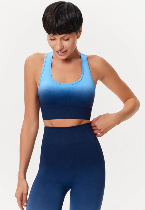 Топ спортивный Neverlate