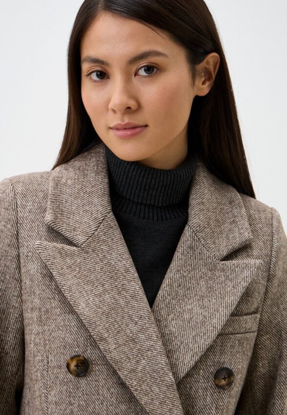 Пальто двубортное Befree