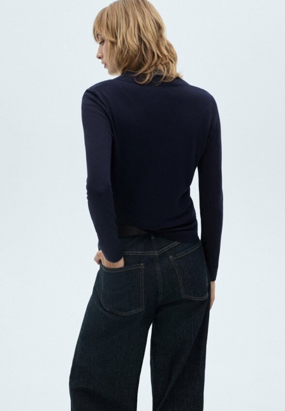 Пуловер Mango