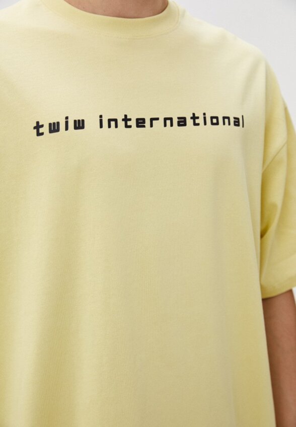 Футболка Twiw