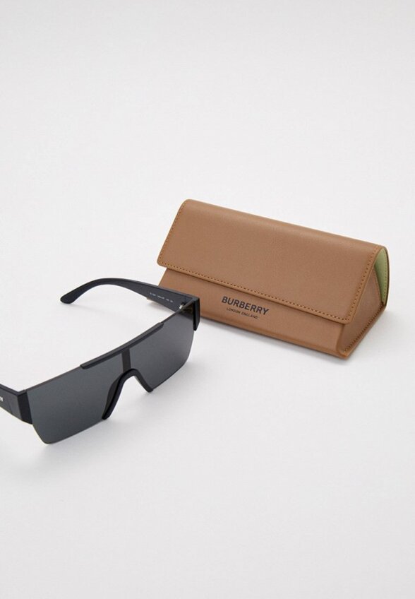 Очки солнцезащитные Burberry