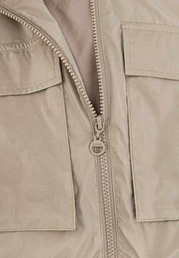 Ветровка Kapika