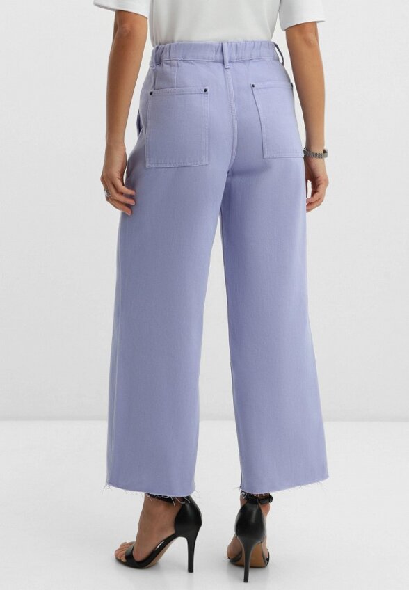 Джинсы Nominee