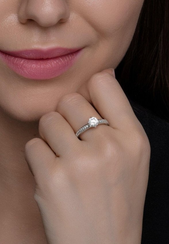 Кольцо Diamant