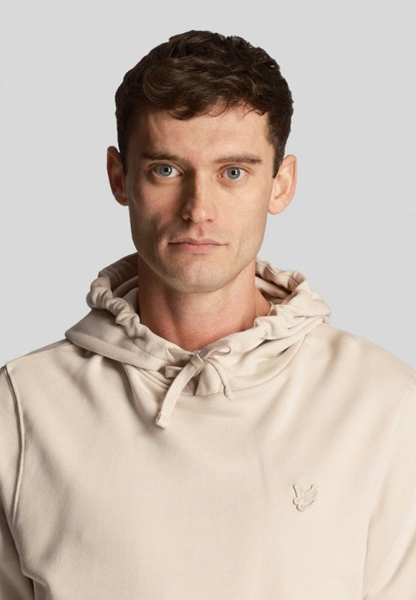 Худи Lyle & Scott