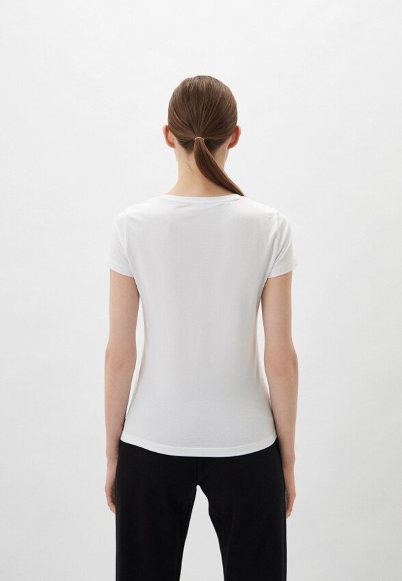 Футболка EA7