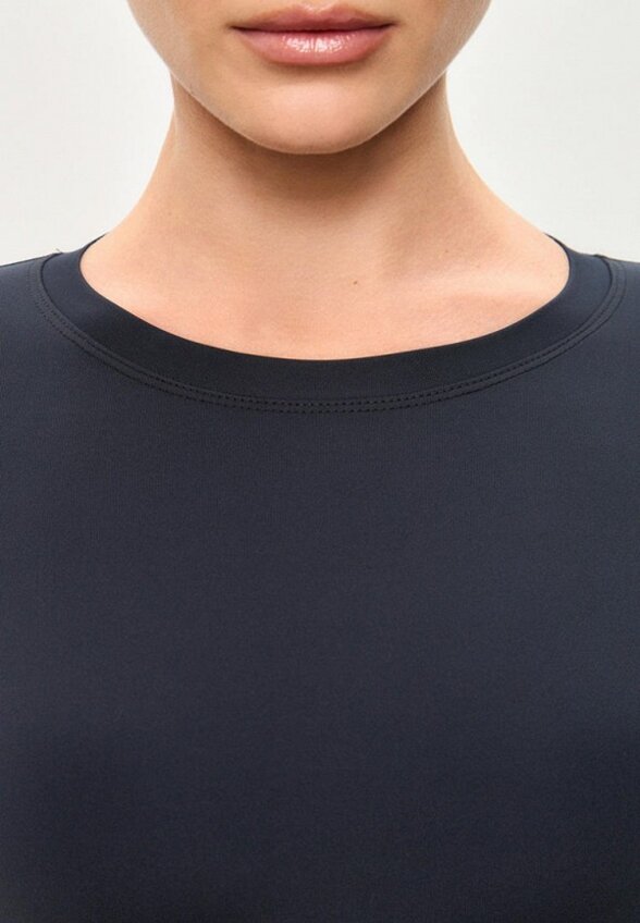 Футболка спортивная Fitbomb