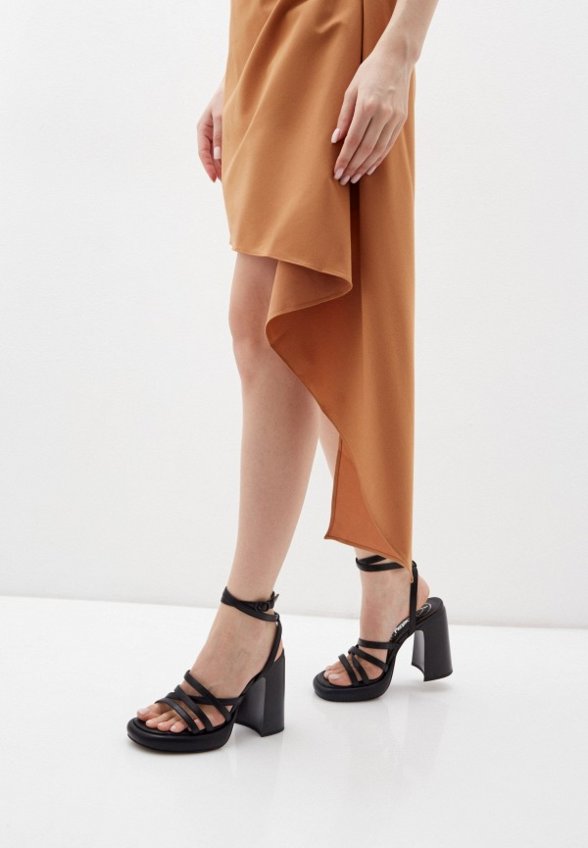 Босоножки Betsy