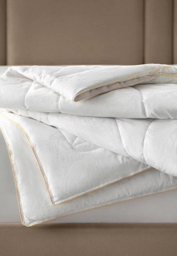 Одеяло 1,5-спальное Togas