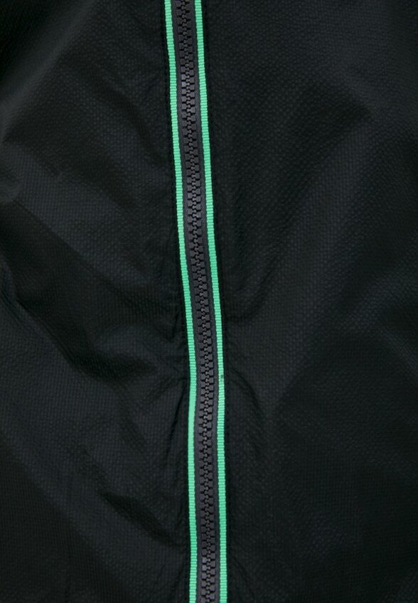 Ветровка Winterra