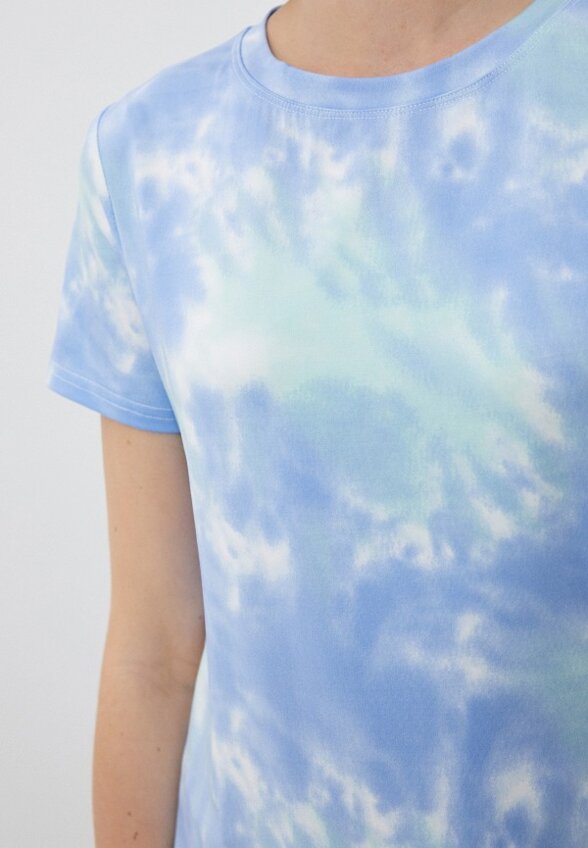 Футболка By Swan