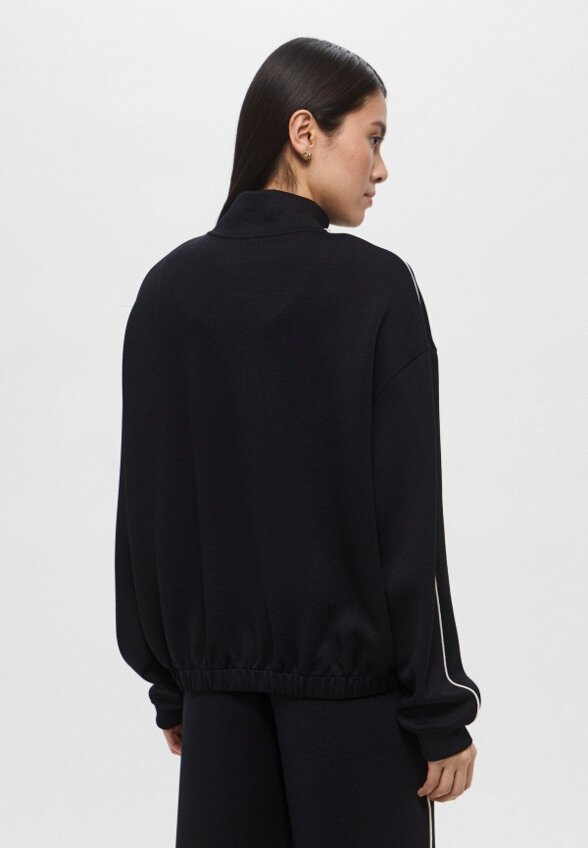 Олимпийка Befree