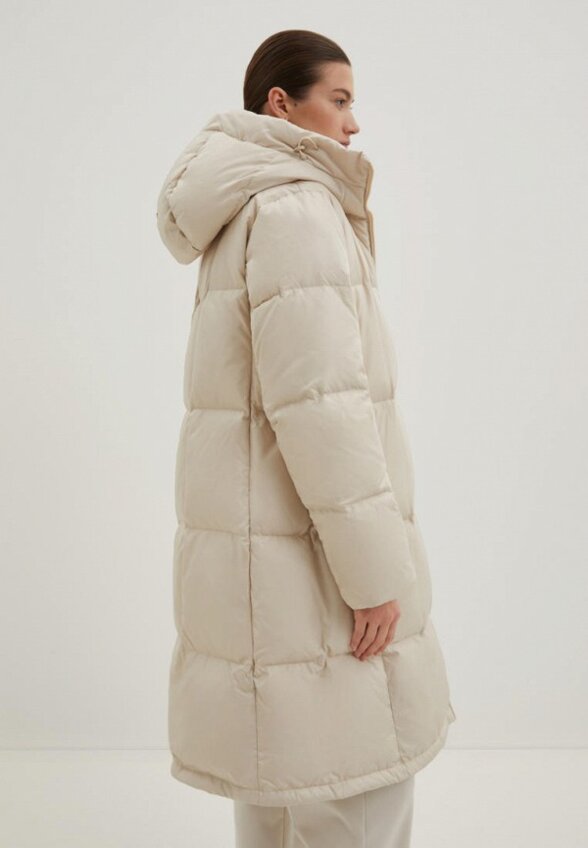 Пуховик Finn Flare