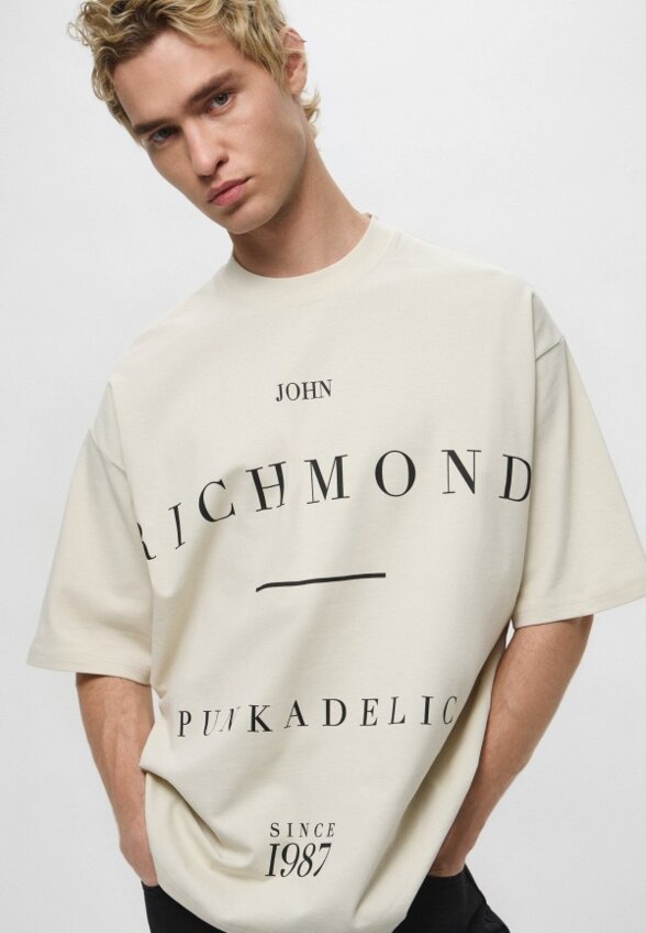 Футболка John Richmond
