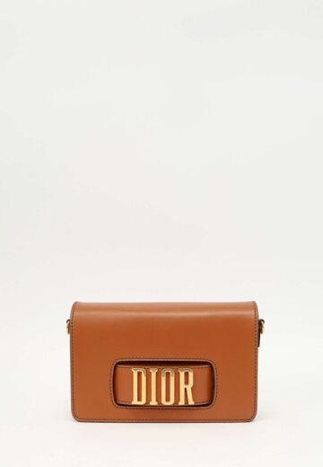 Dior Revolution