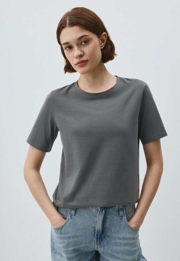 Футболка Sela