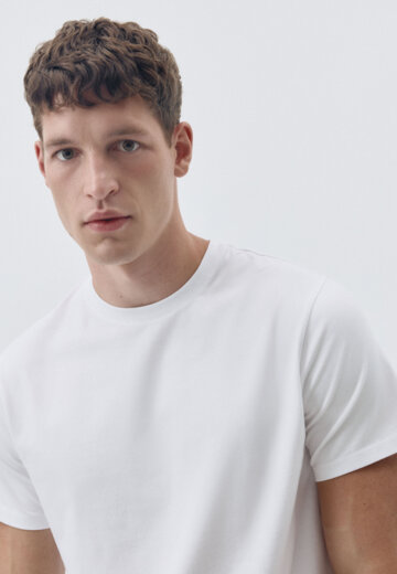 Футболка PETER REGULAR FIT базовая