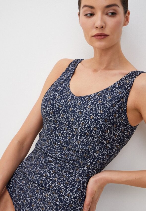 Купальник Nip Tuck Swim