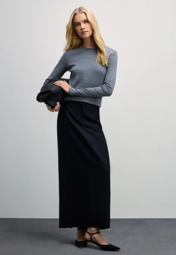 Лонгслив Zarina