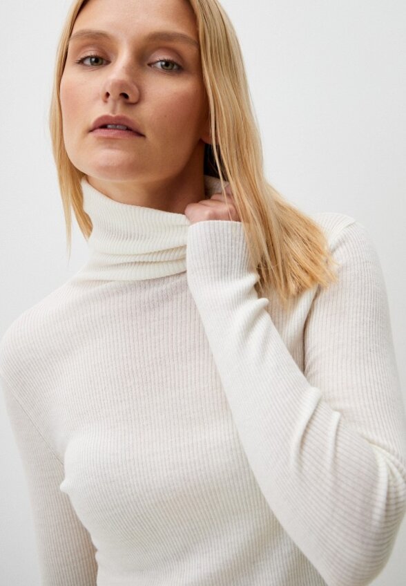 Водолазка Qwentiny