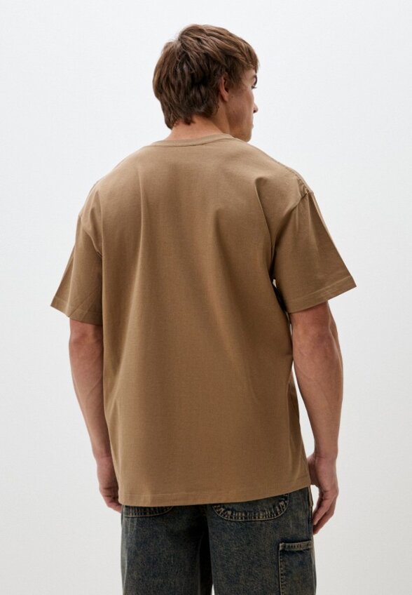 Футболка Minaku