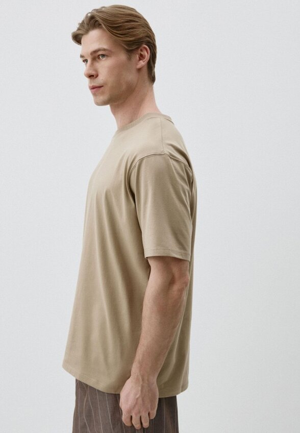 Футболка Sela