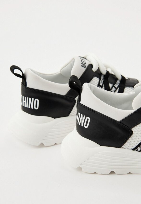 Кроссовки Moschino