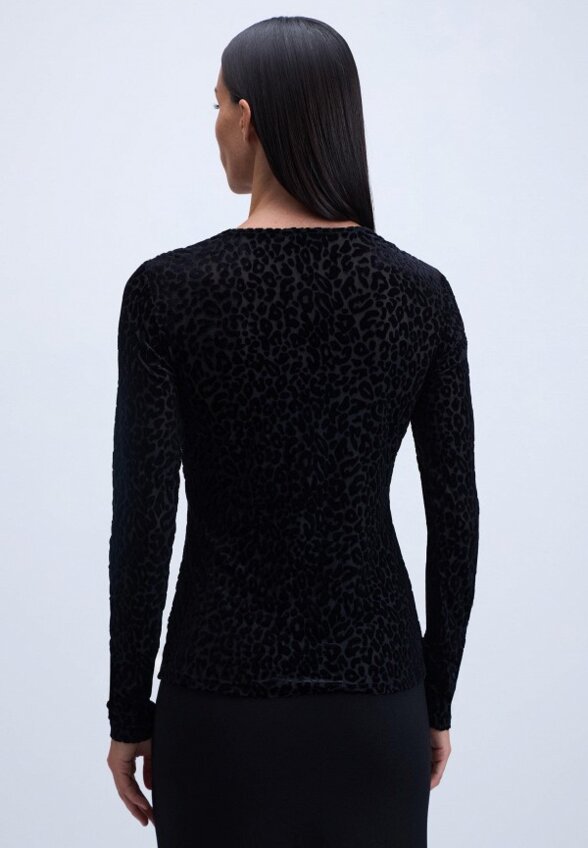 Лонгслив Zarina