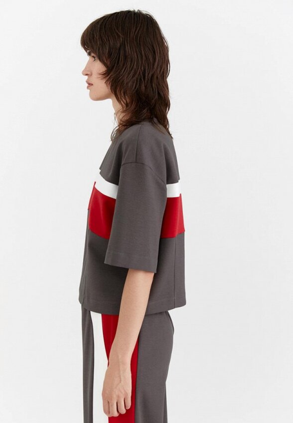 Футболка M.Reason