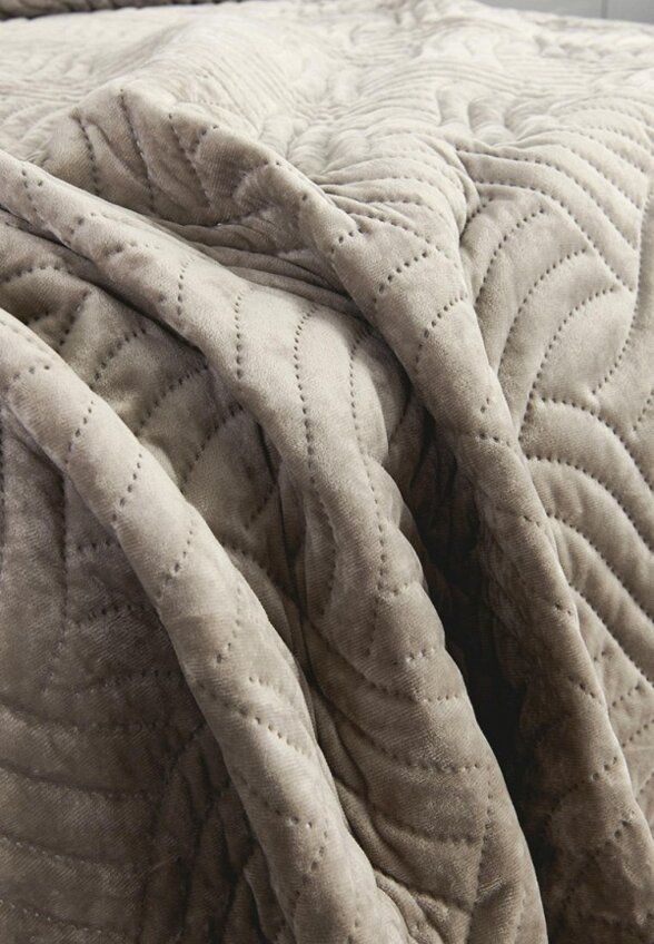 Комплект с покрывалом Sofi De Marko