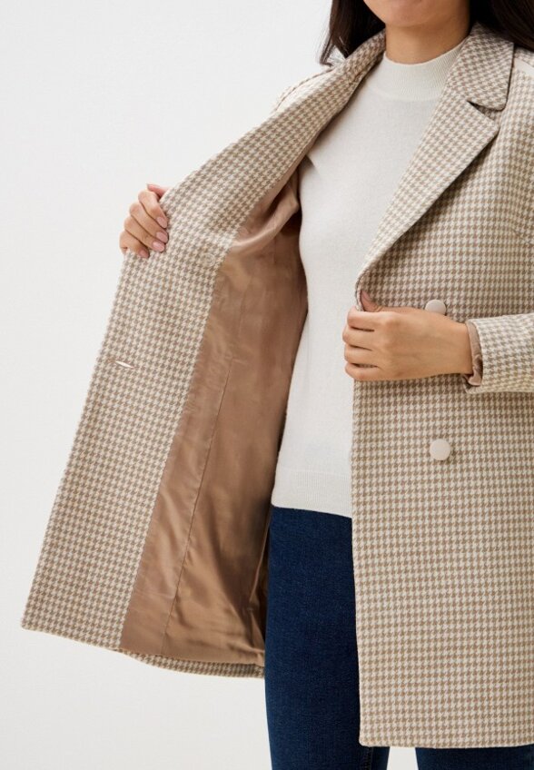 Полупальто Camart