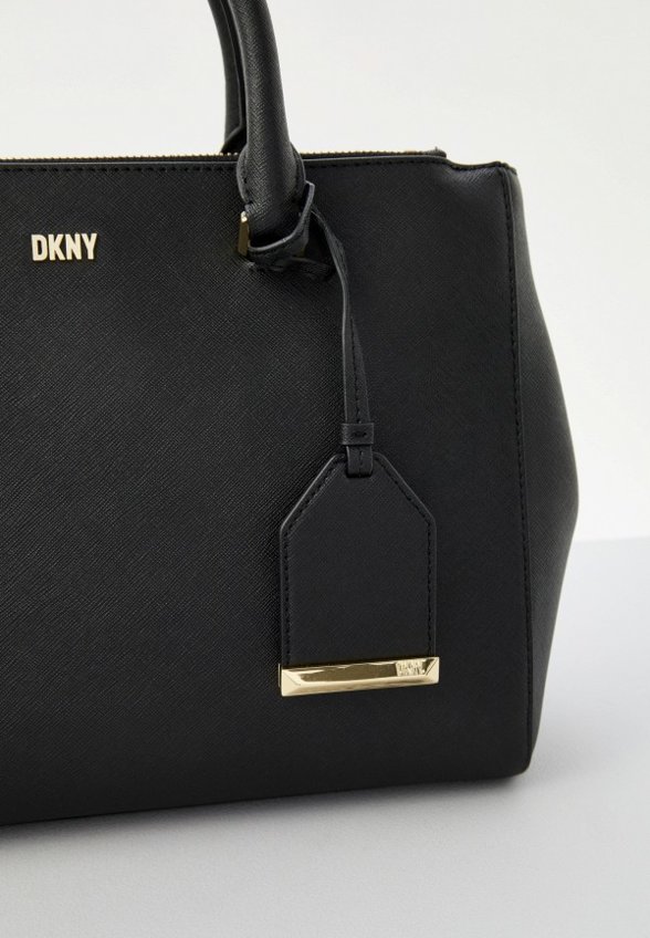 Сумка и брелок DKNY