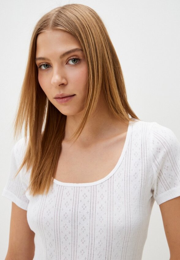 Футболка Zarina