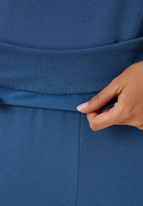 Костюм спортивный Агапэ