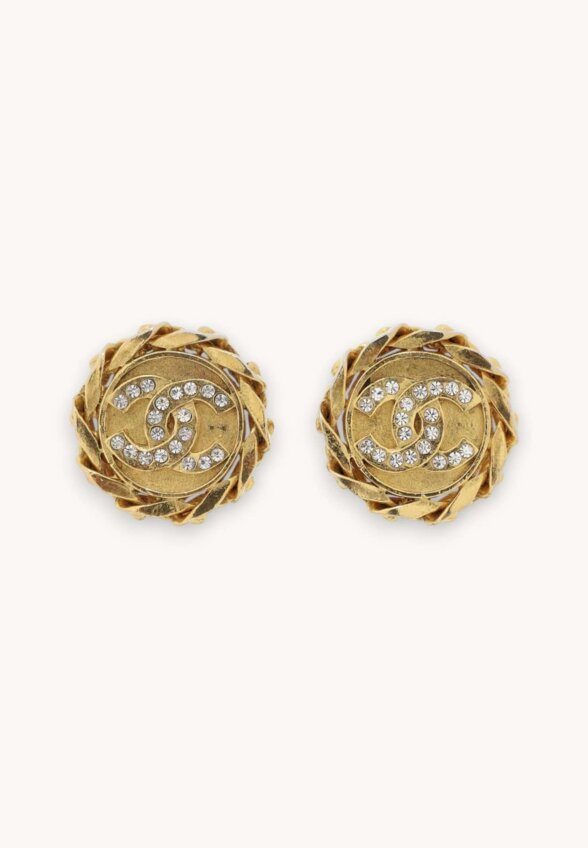Chanel Clips