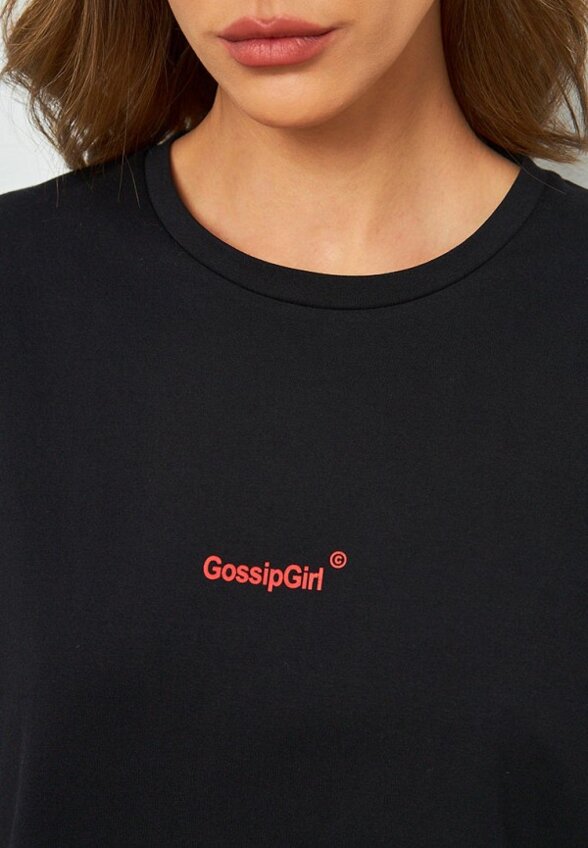 Футболка Gossip Girl