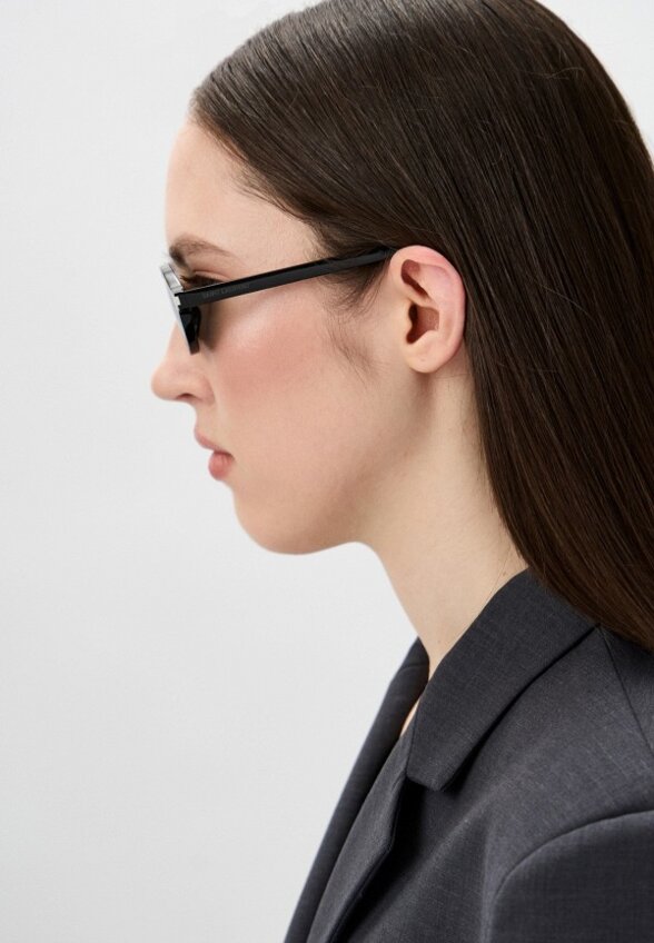 Очки солнцезащитные Saint Laurent