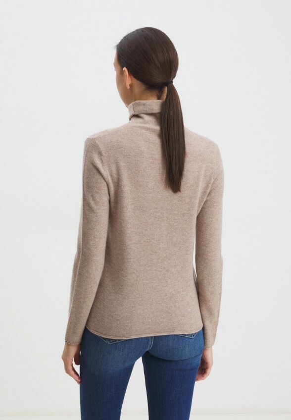 Водолазка Maison David