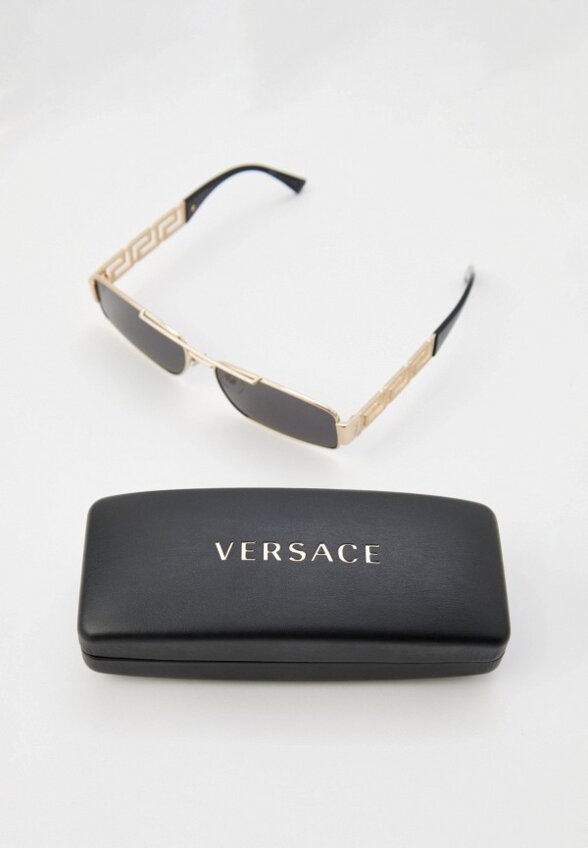 Очки солнцезащитные Versace