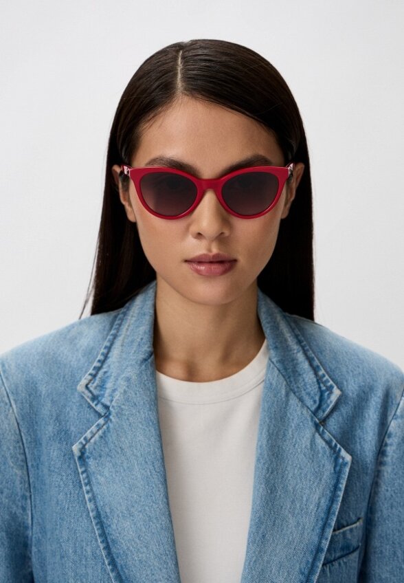 Очки солнцезащитные Moschino