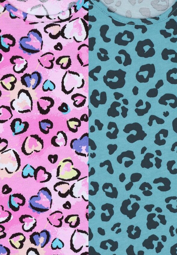 Футболки 2 шт. Апрель