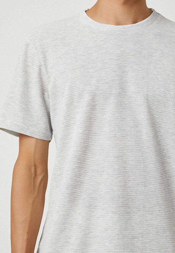 Футболка Koton