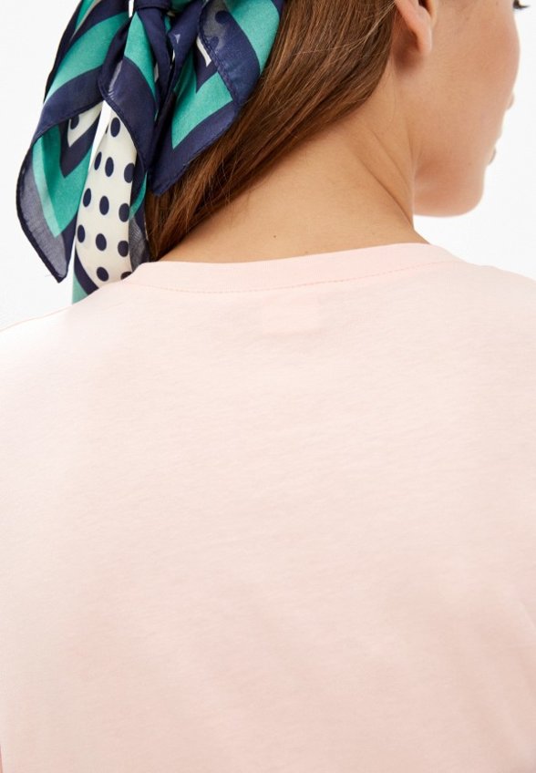 Футболка Minaku