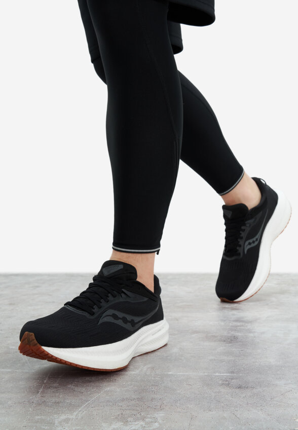 Кроссовки мужские Saucony Triumph 21, Черный